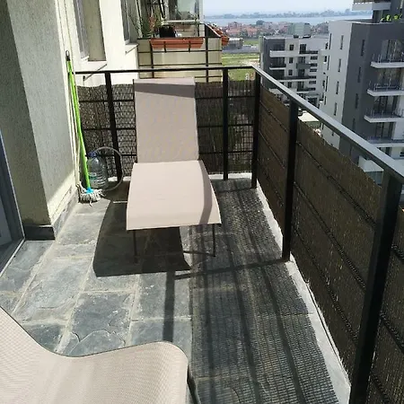 Tomis Plus Studio 2 *