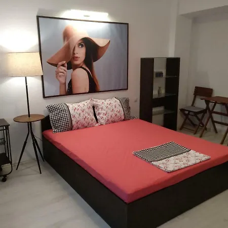Apartment Tomis Plus Studio 2 Constanta